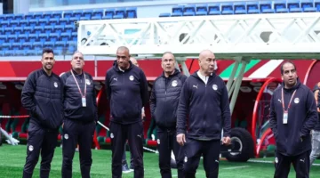 تفقد ميداني.. الجهاز الفني لمنتخب مصر يراجع أرضية ملعب السنغال